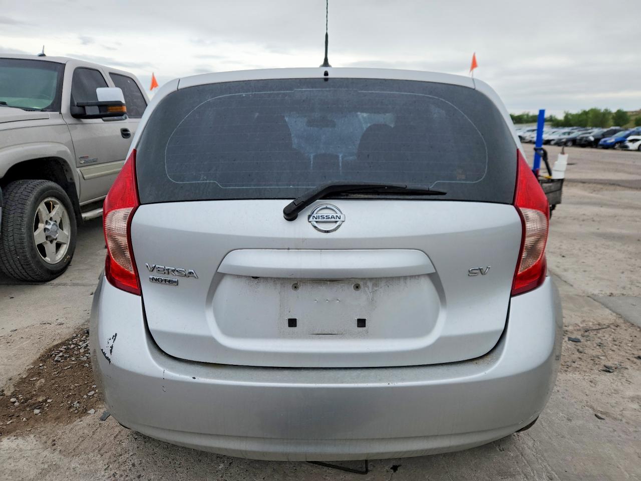 2016 NISSAN VERSA