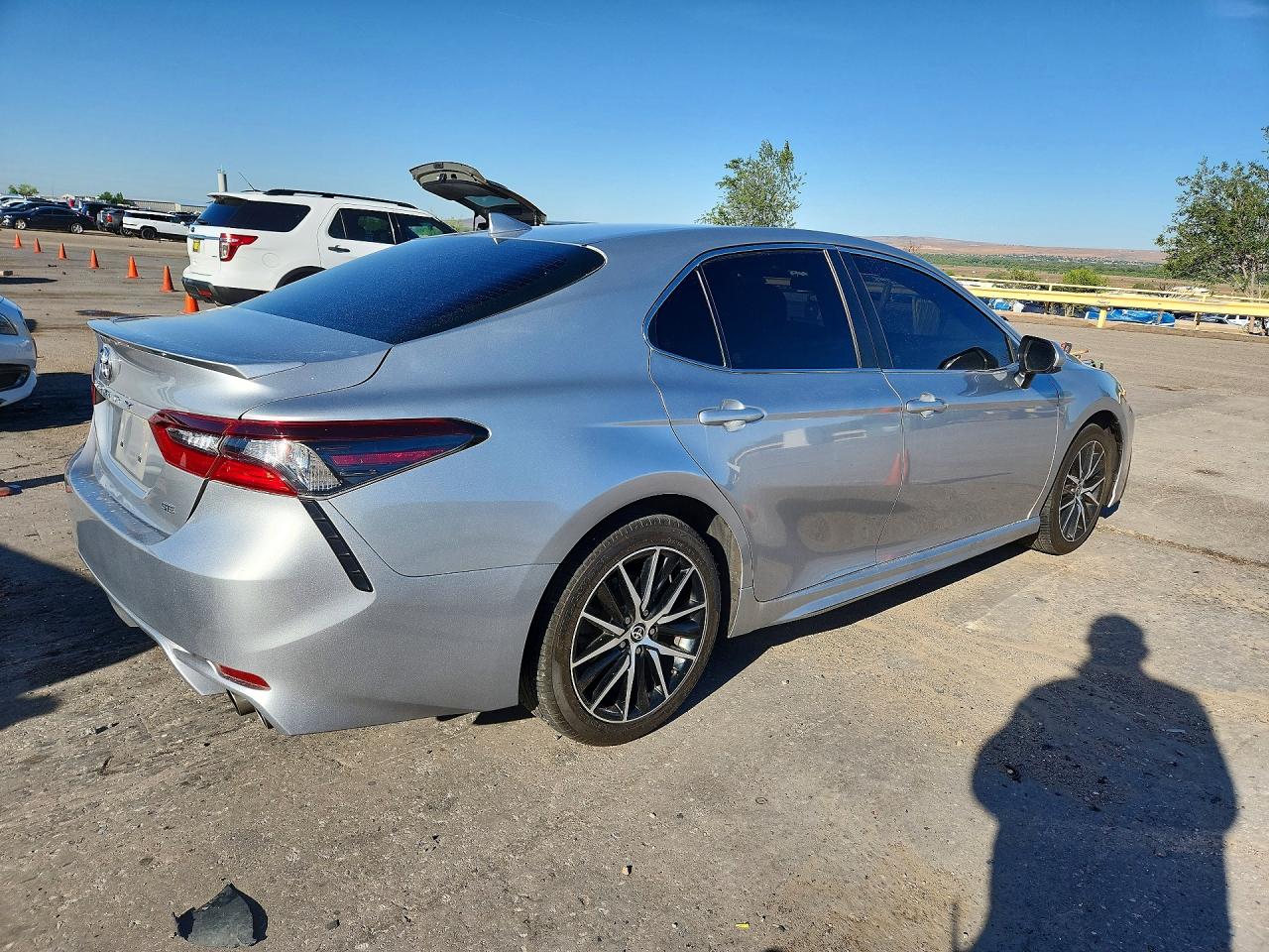 2021 TOYOTA CAMRY