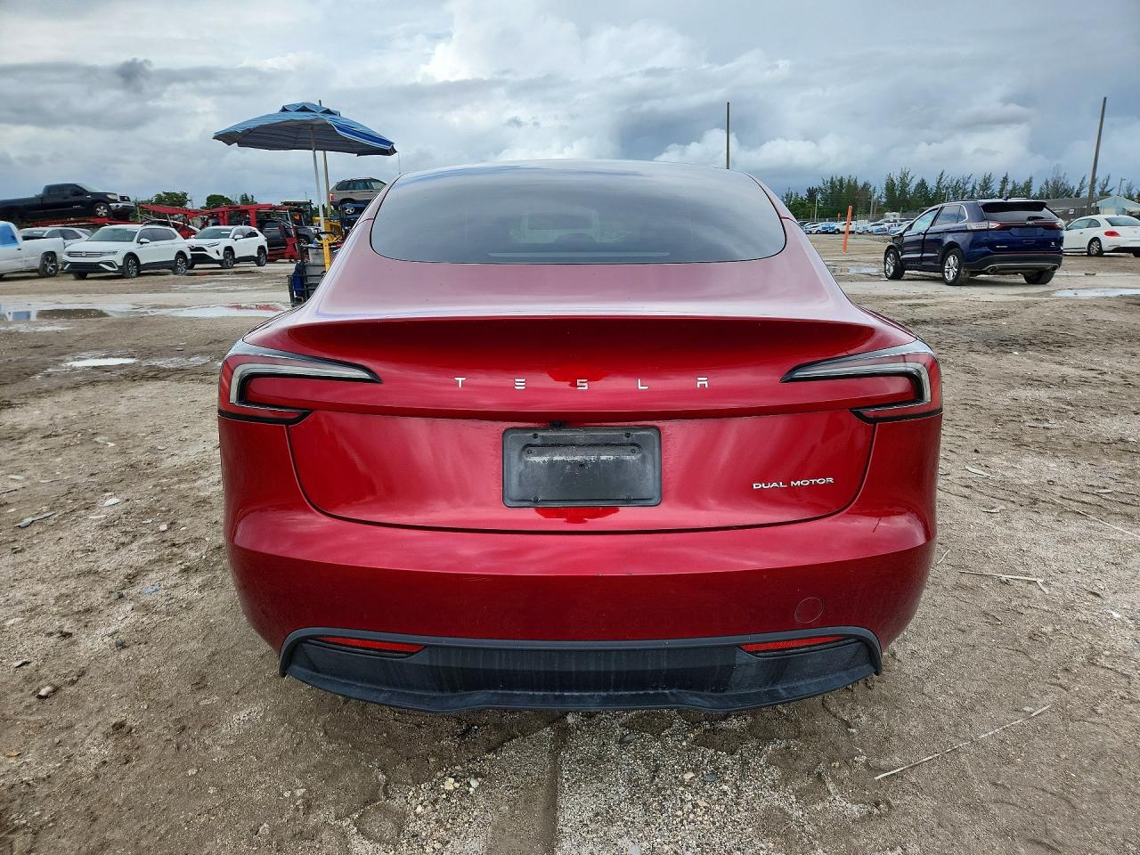 2024 TESLA MODEL 3