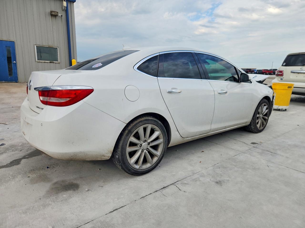 2014 BUICK VERANO