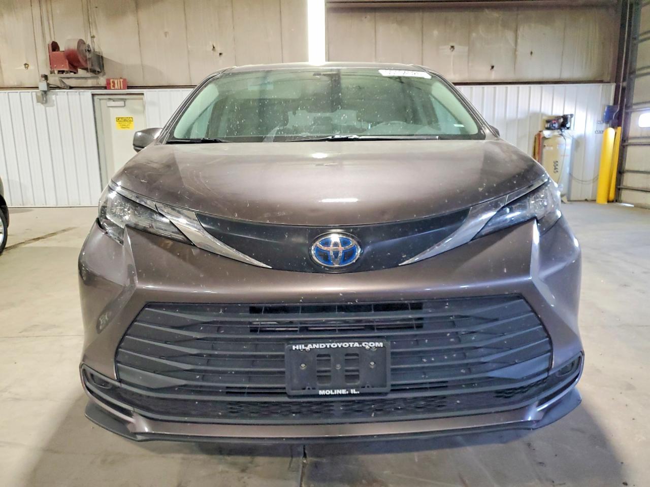 2021 TOYOTA SIENNA