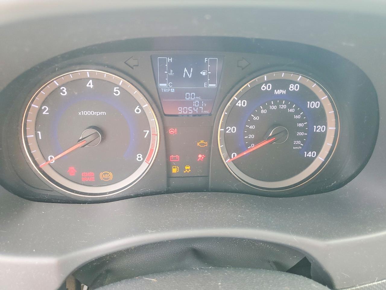 2015 HYUNDAI ACCENT