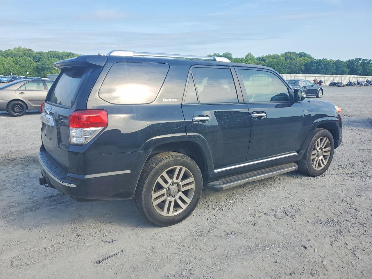 2013 TOYOTA 4RUNNER