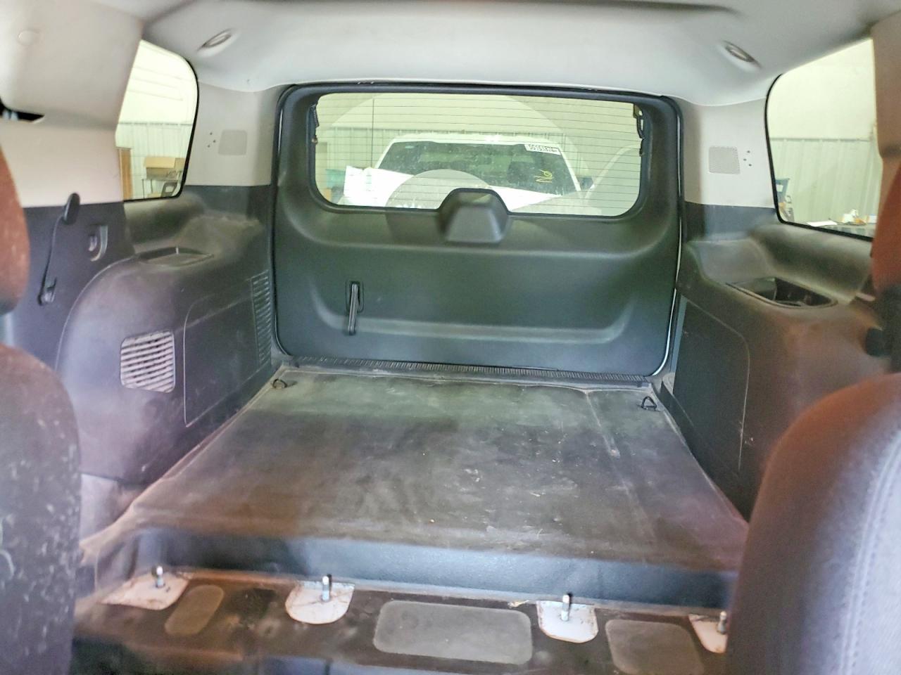 2011 CHEVROLET TAHOE