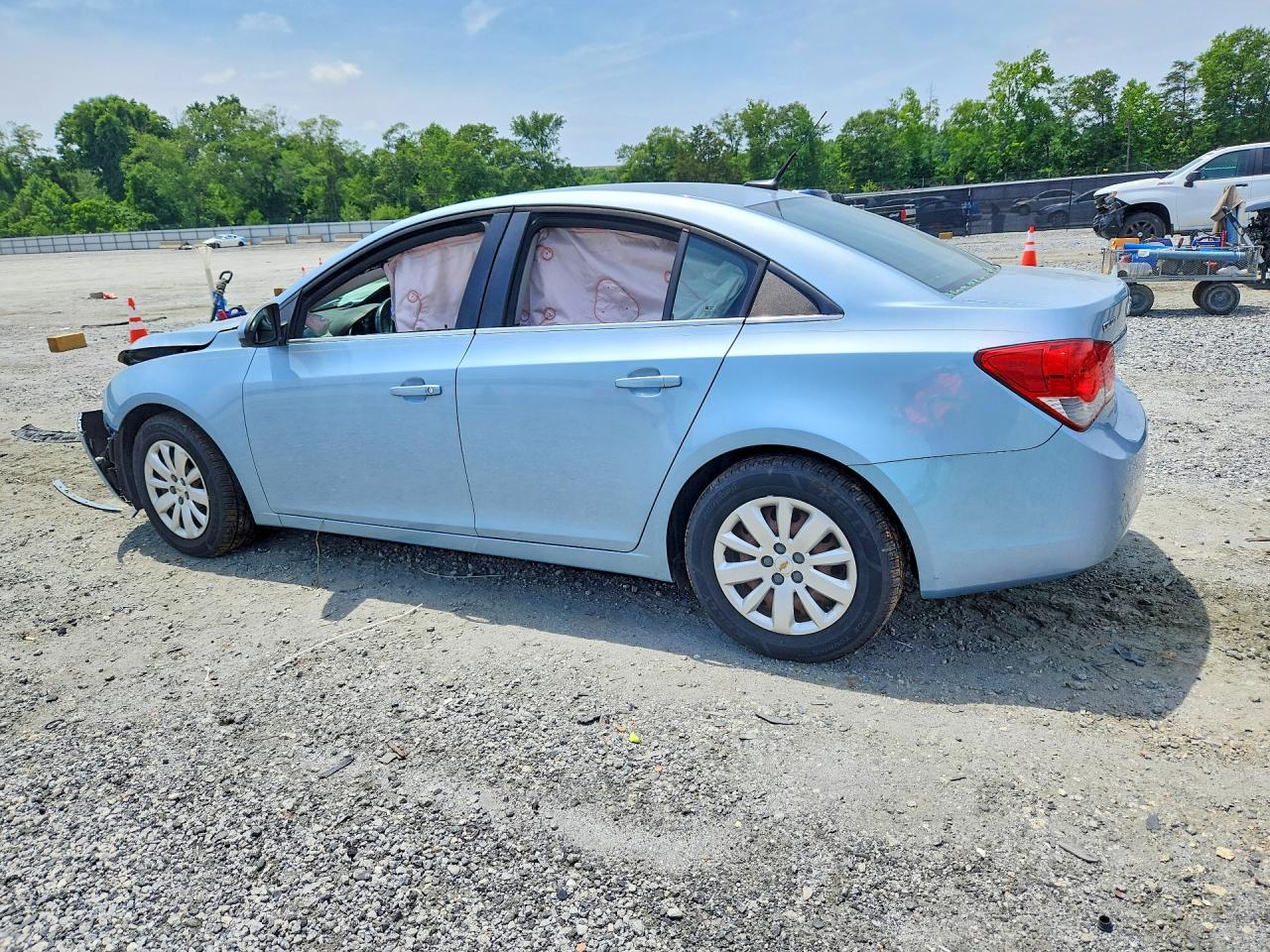2011 CHEVROLET CRUZE
