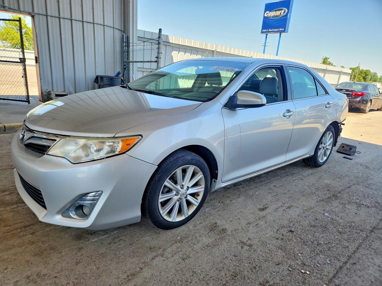 2014 TOYOTA CAMRY