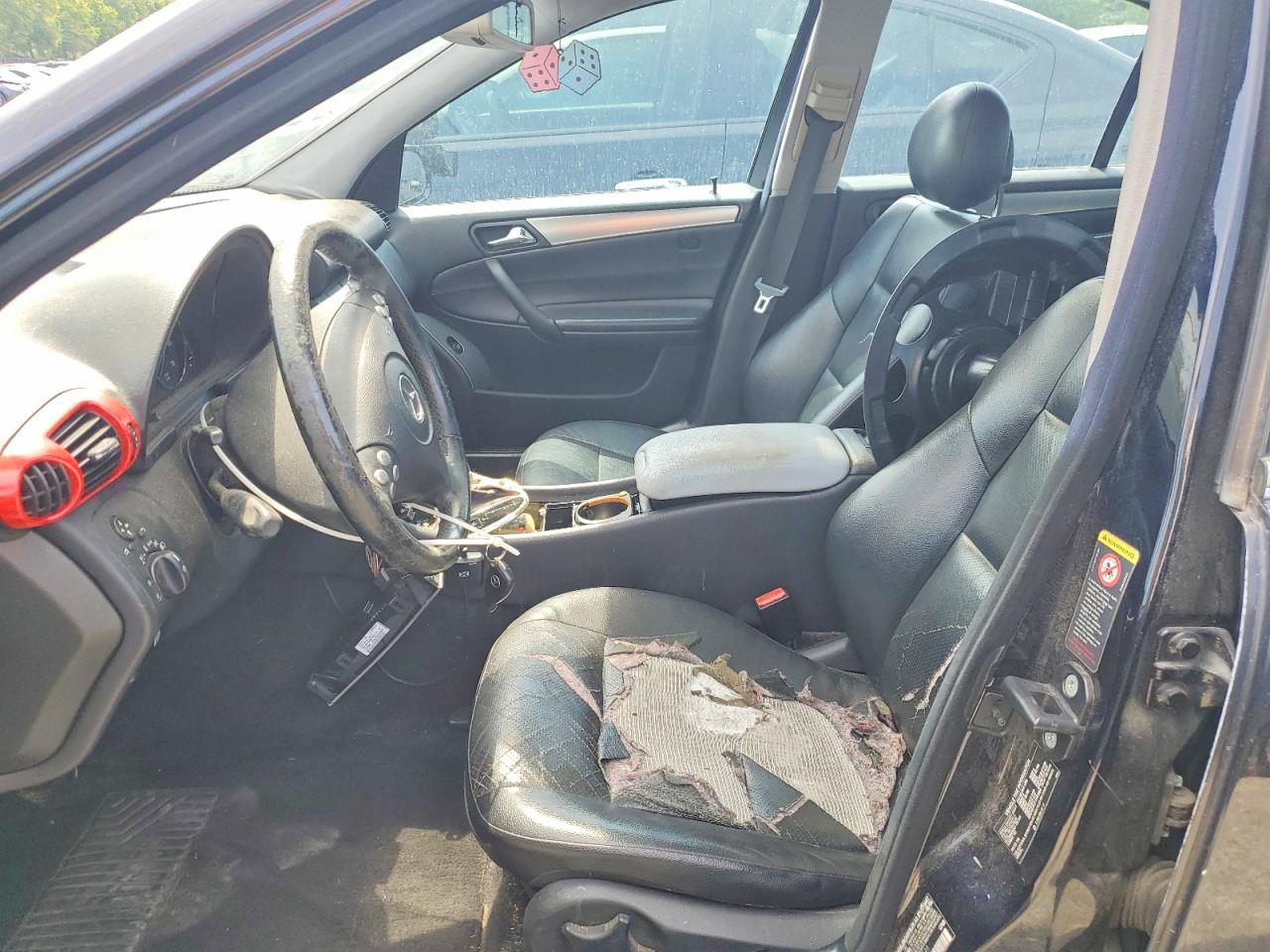 2005 MERCEDES-BENZ C-CLASS
