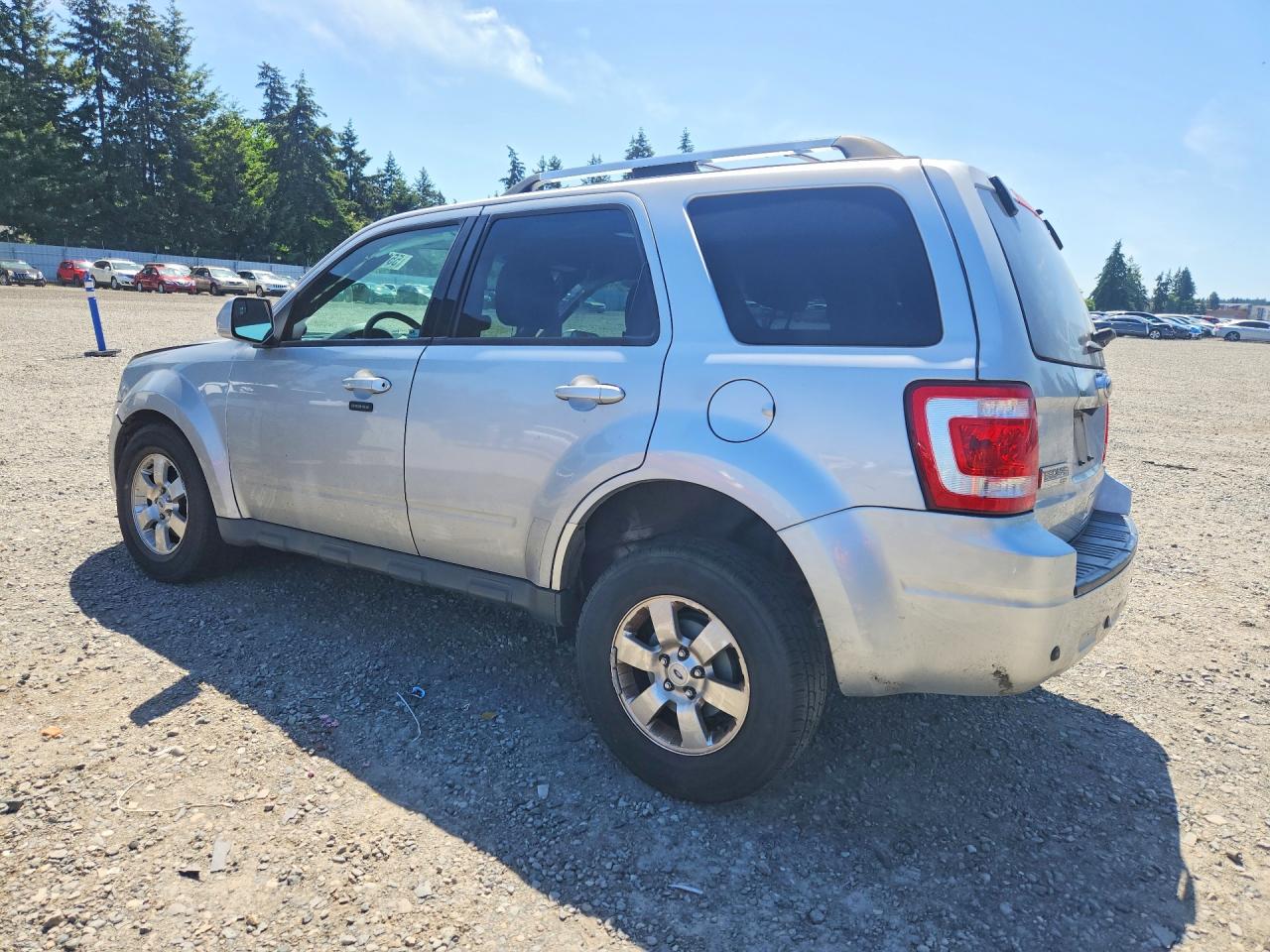 2011 FORD ESCAPE