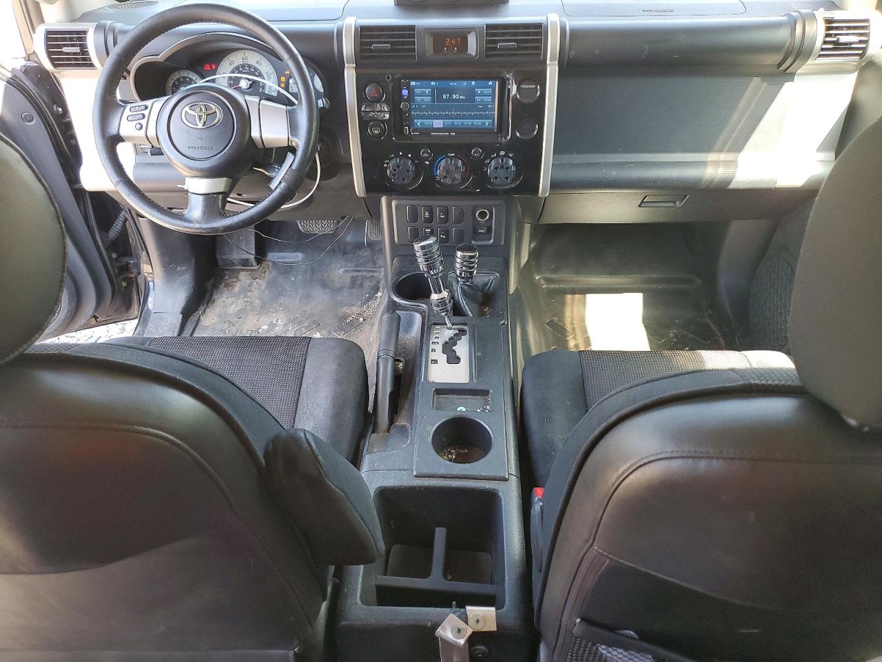 2008 TOYOTA FJ CRUISER