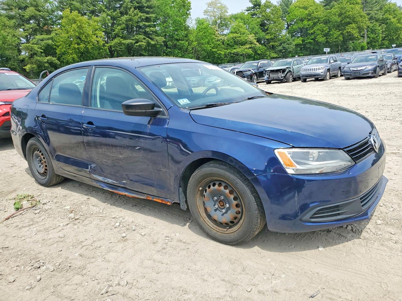 2011 VOLKSWAGEN JETTA