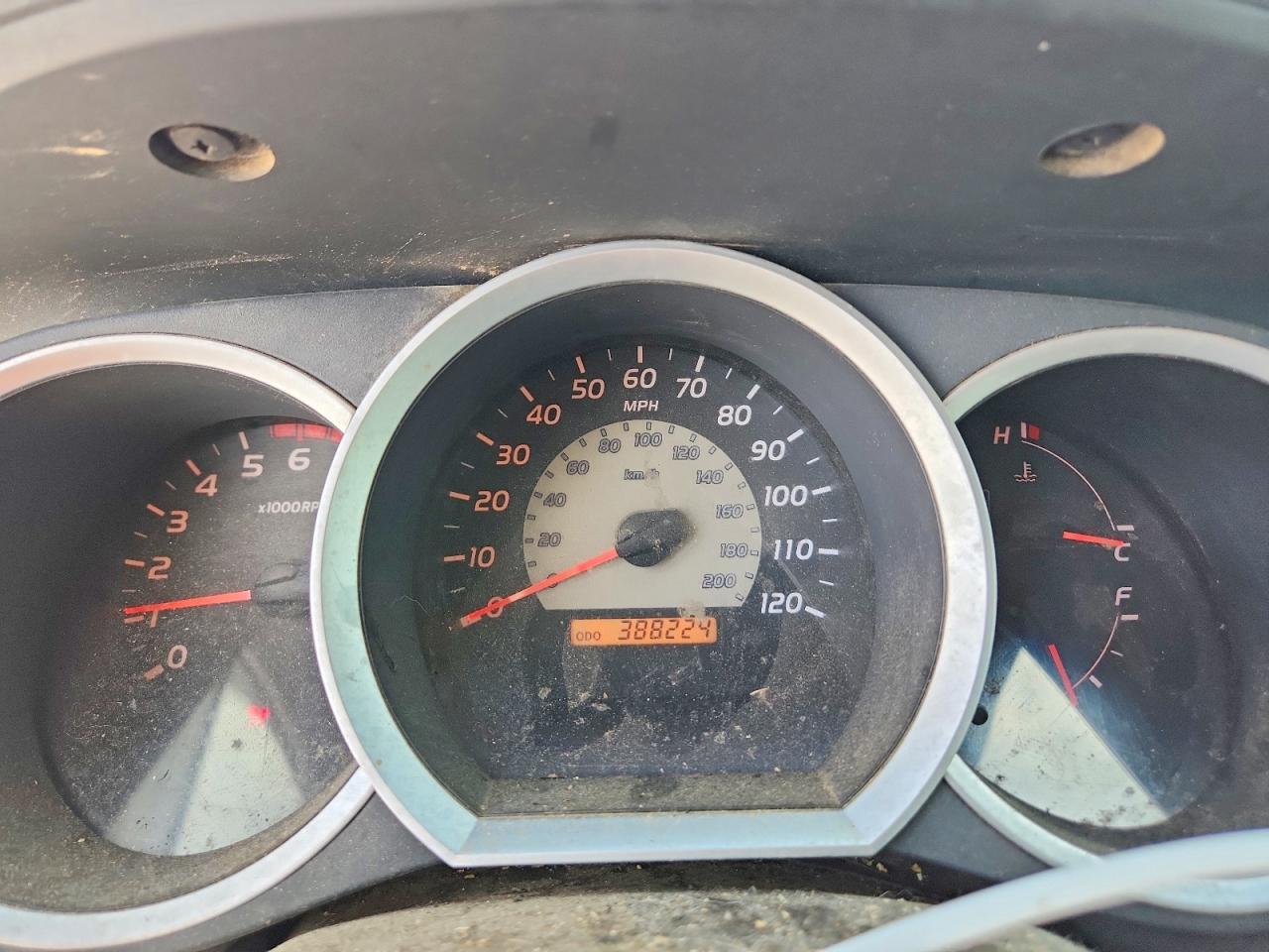2005 TOYOTA TACOMA