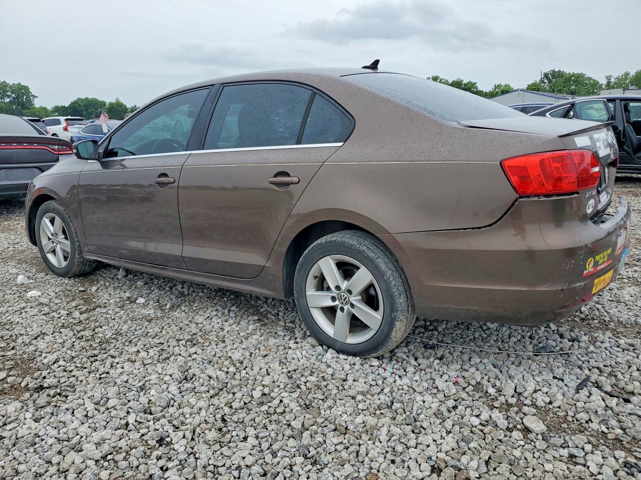 2012 VOLKSWAGEN JETTA