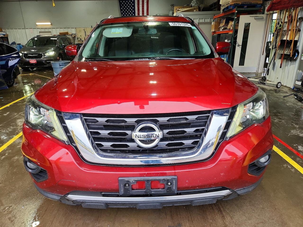 2017 NISSAN PATHFINDER