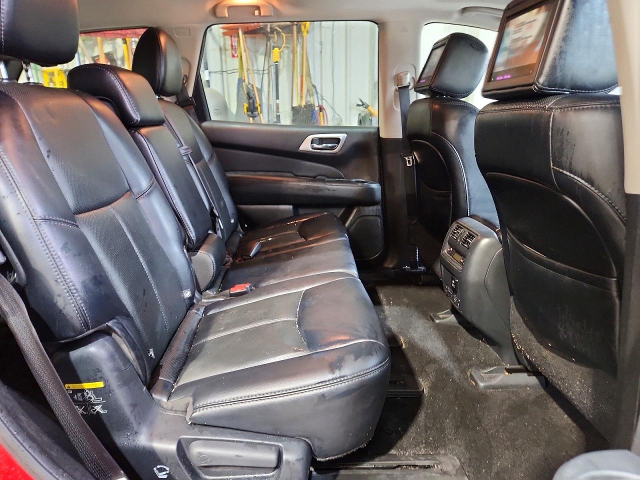 2017 NISSAN PATHFINDER