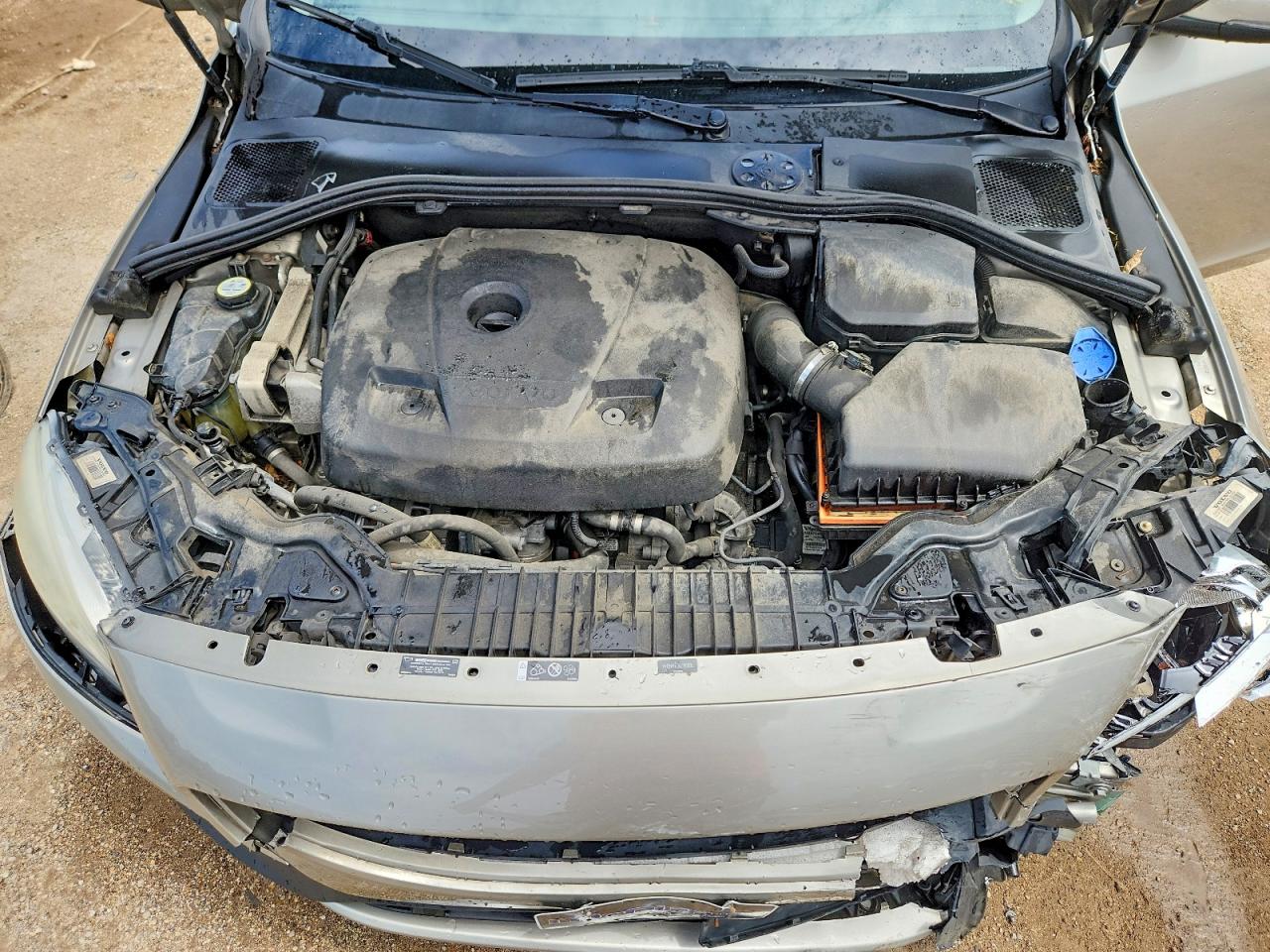 2016 VOLVO S60