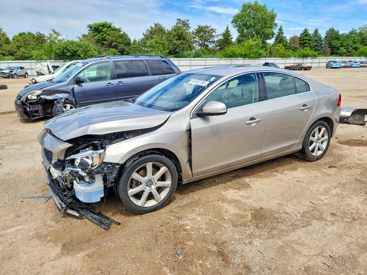 2016 VOLVO S60