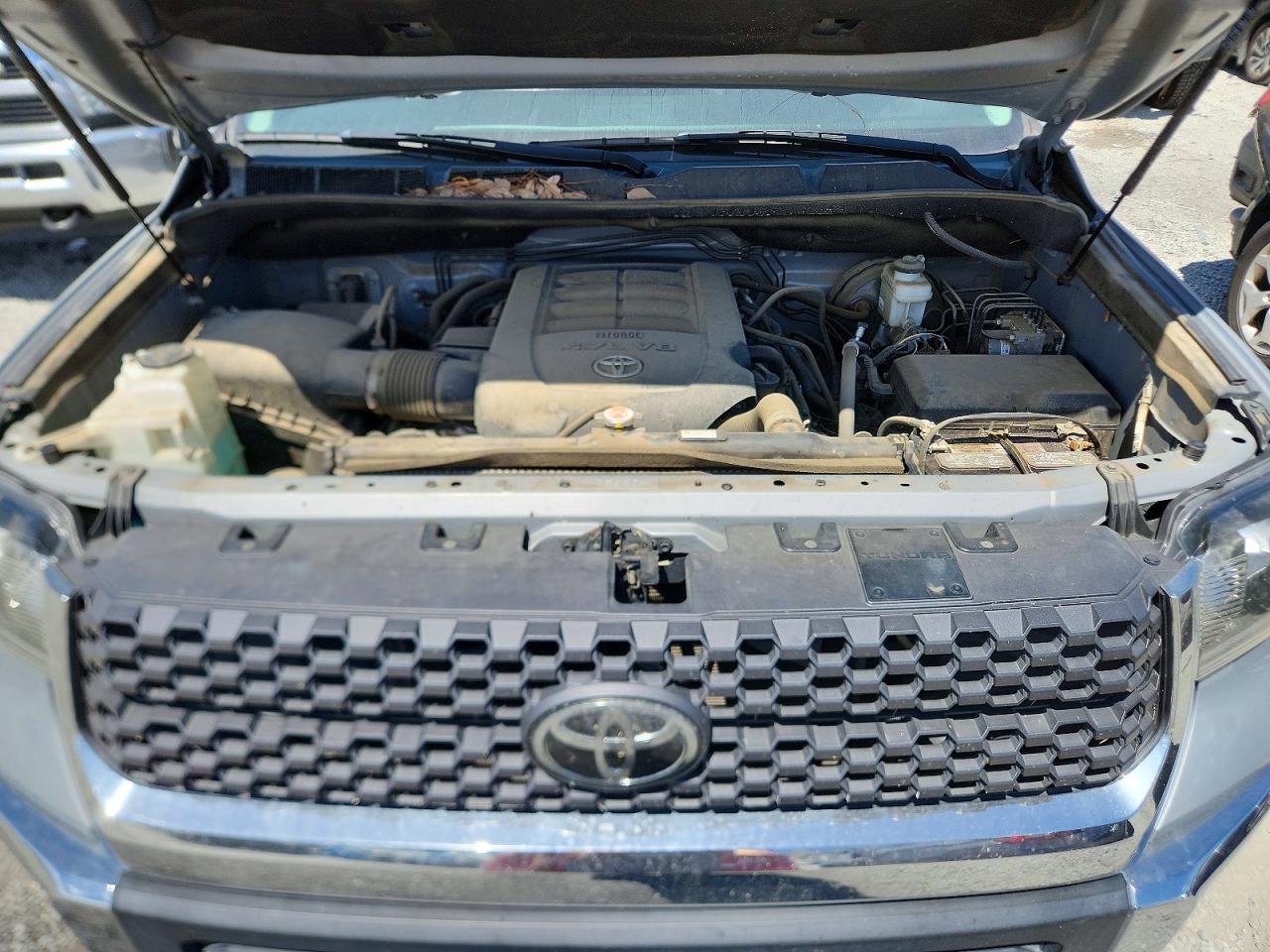 2020 TOYOTA TUNDRA