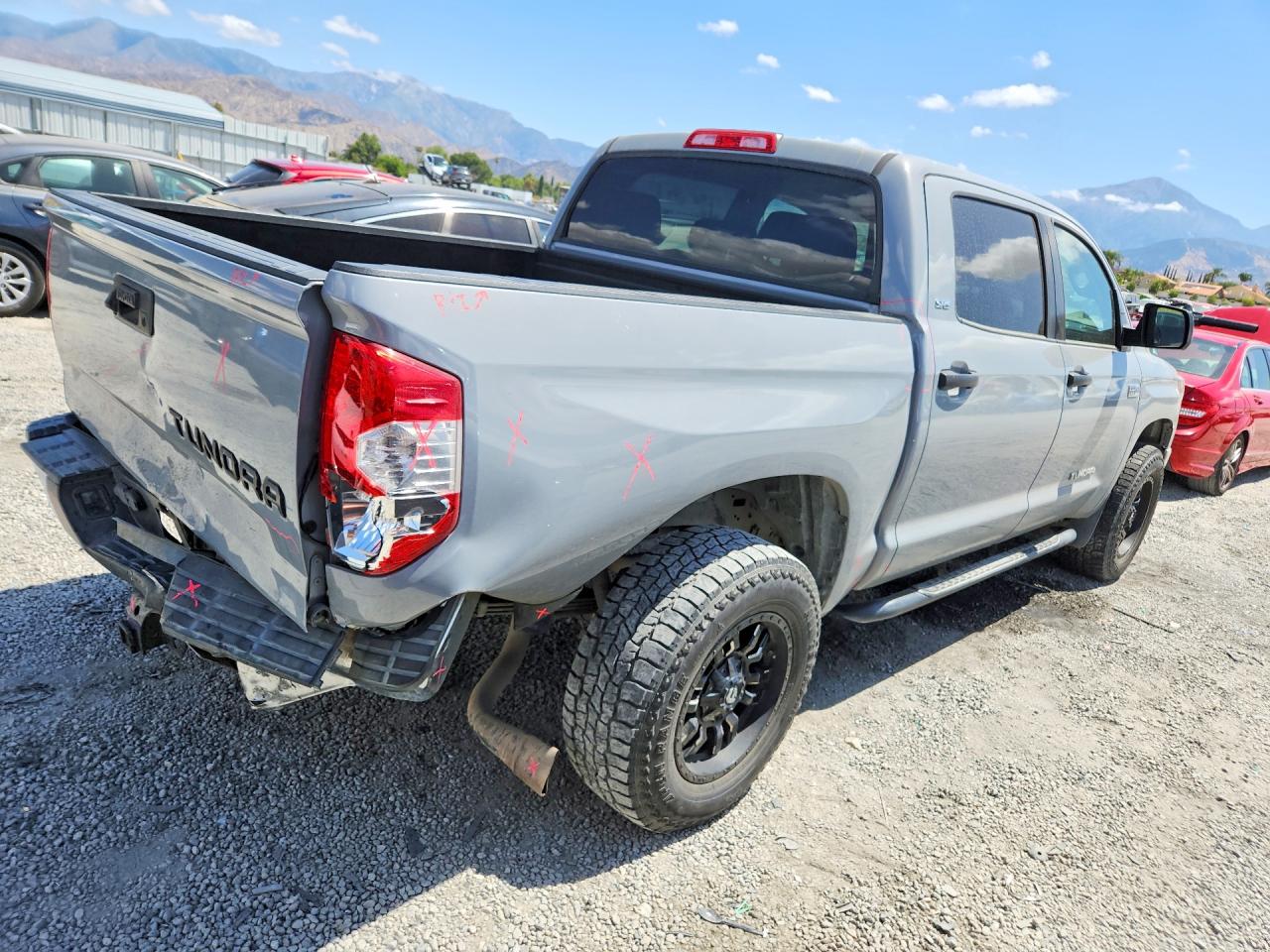 2020 TOYOTA TUNDRA