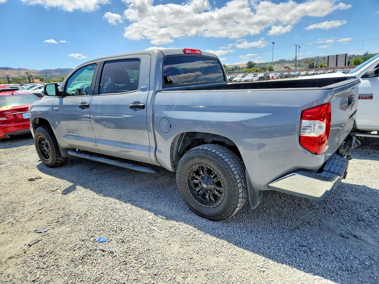 2020 TOYOTA TUNDRA