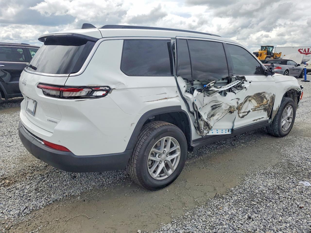 2025 JEEP CHEROKEE