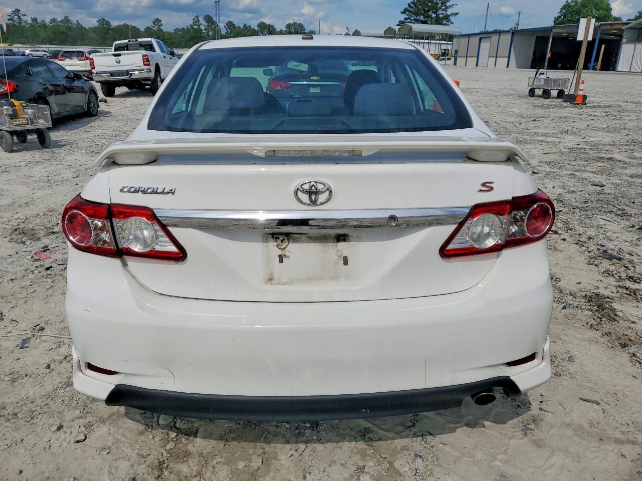 2013 TOYOTA COROLLA