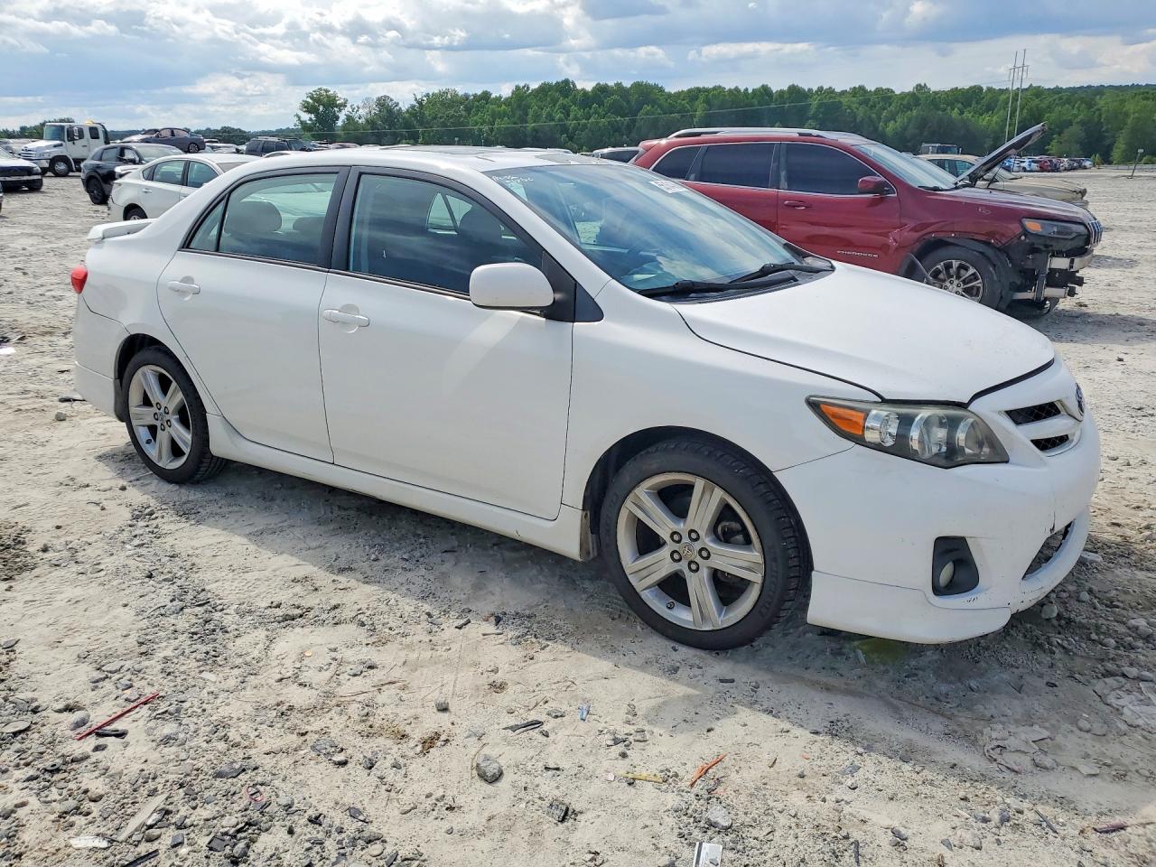 2013 TOYOTA COROLLA