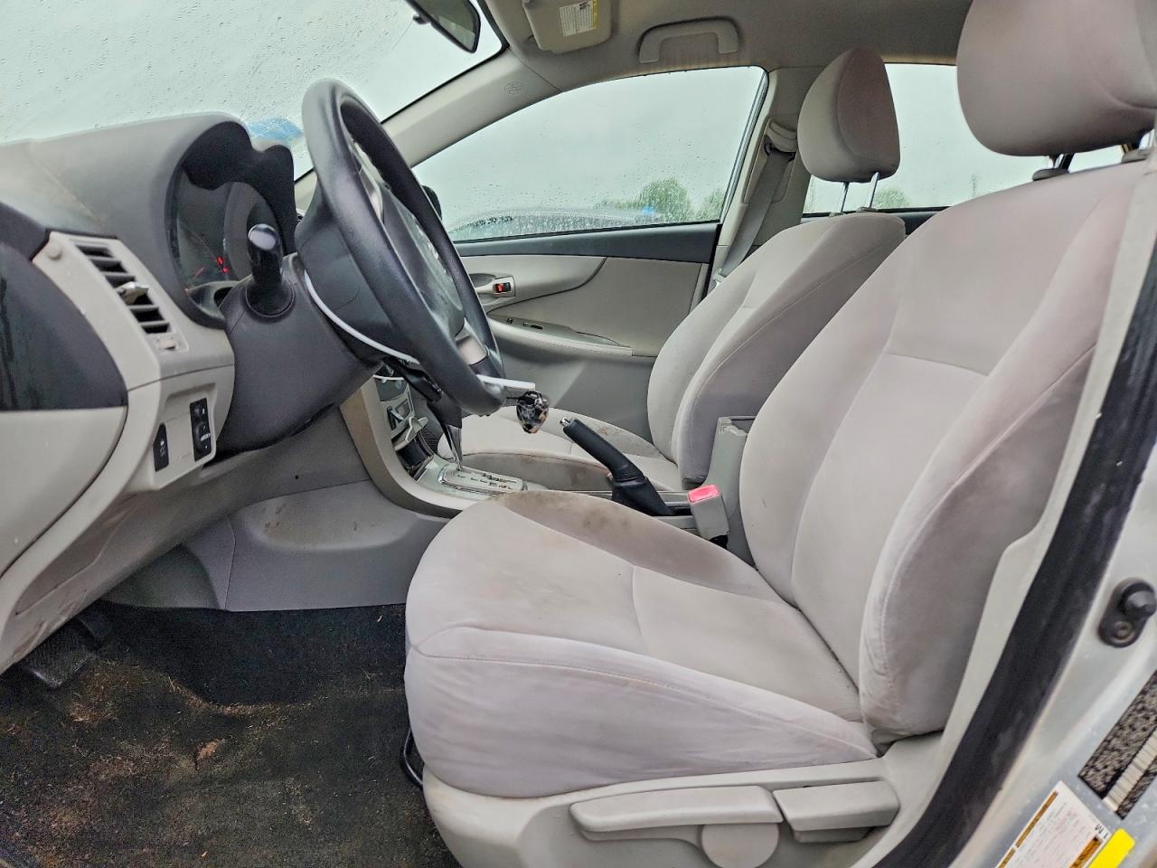 2011 TOYOTA COROLLA