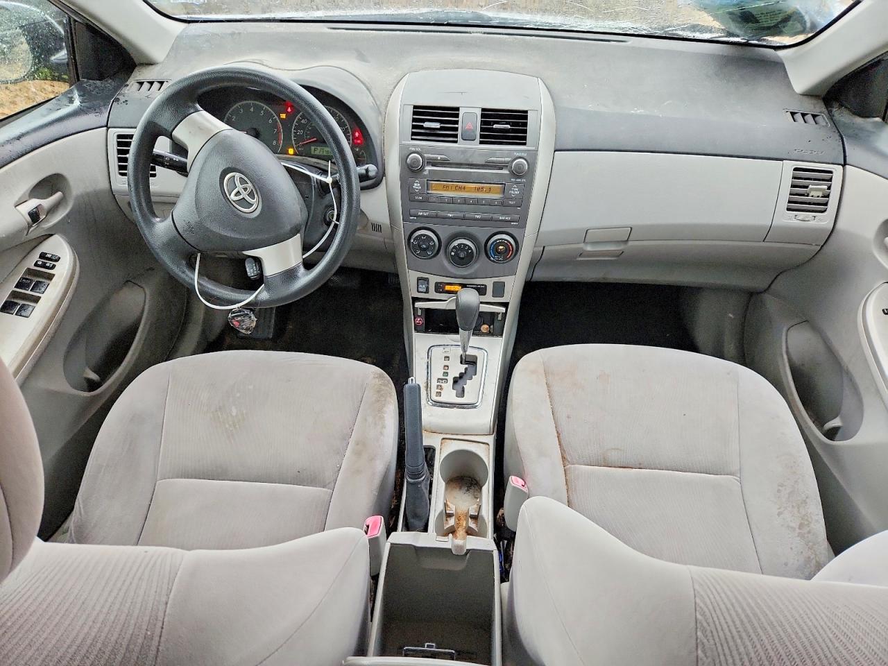 2011 TOYOTA COROLLA