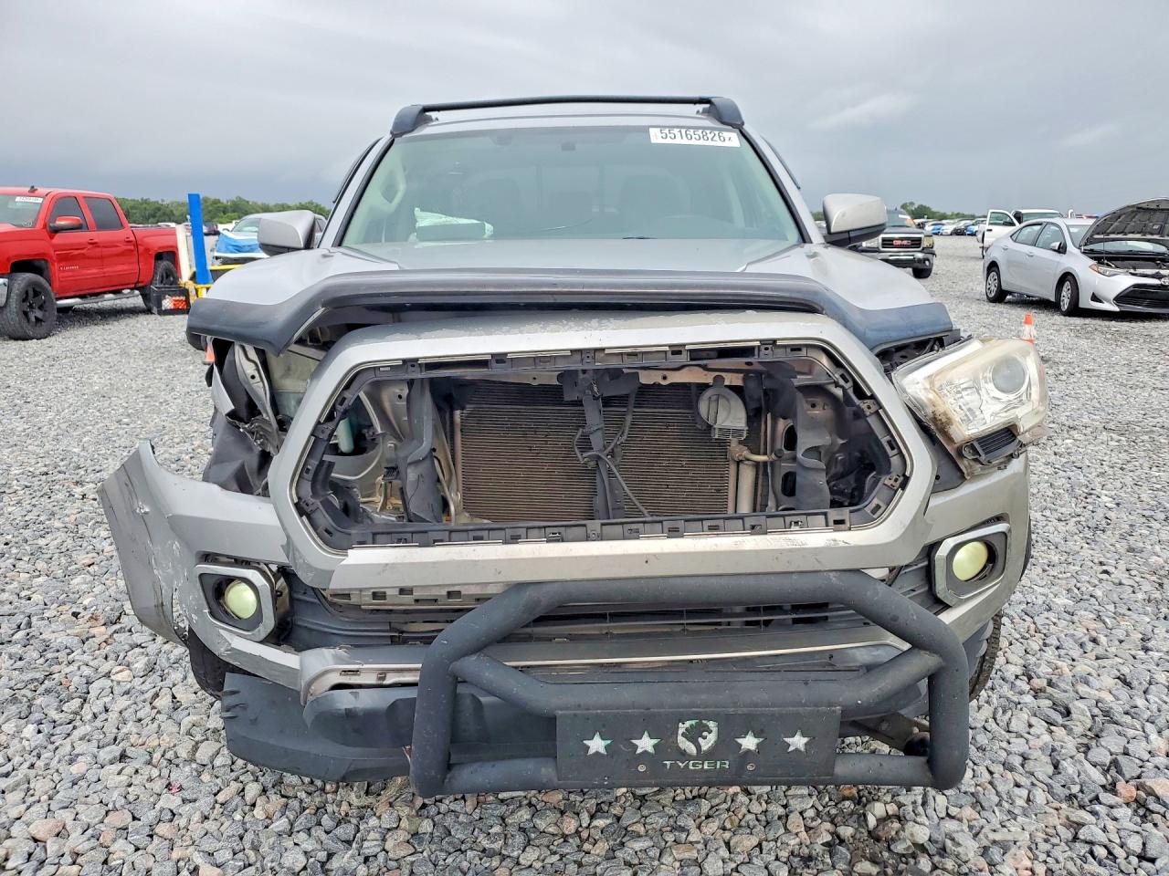 2017 TOYOTA TACOMA