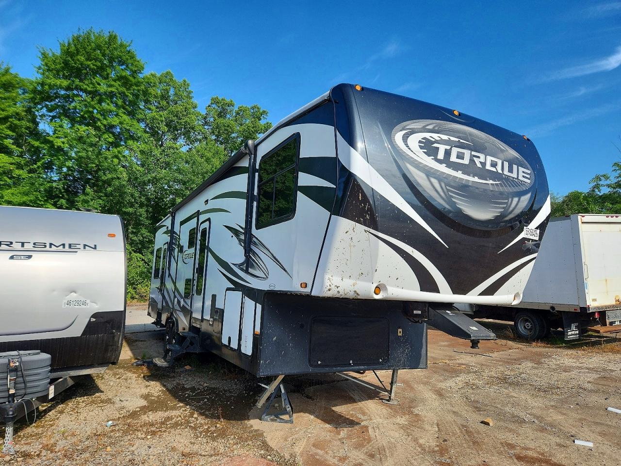2016 HEART LAND TORQUE TRA