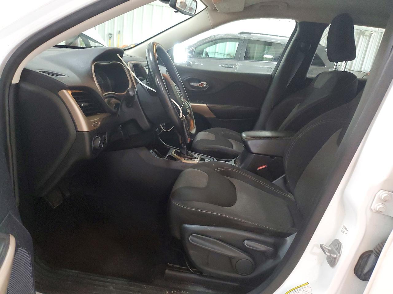 2018 JEEP CHEROKEE