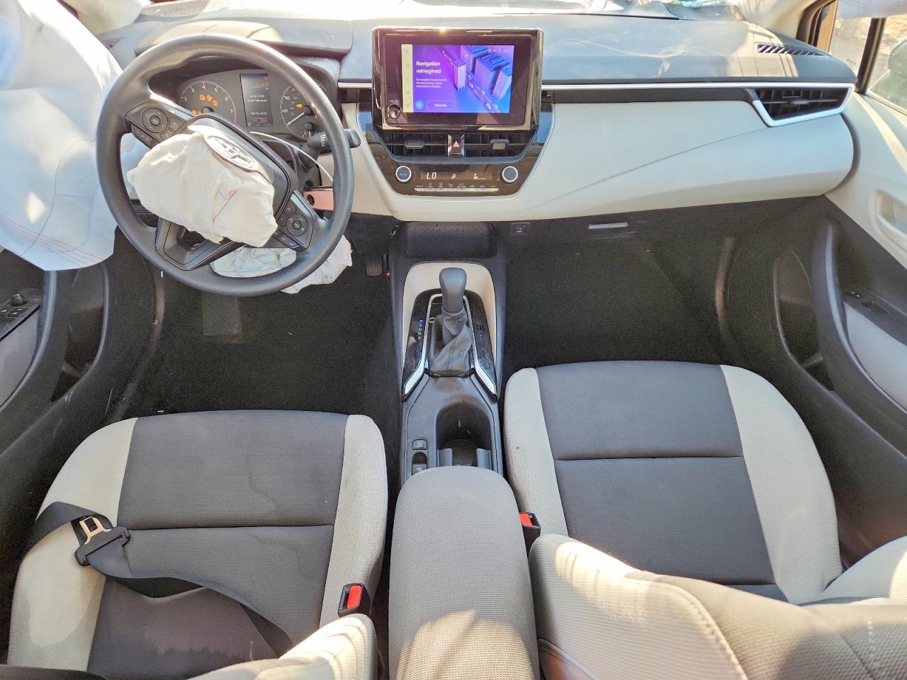2025 TOYOTA COROLLA