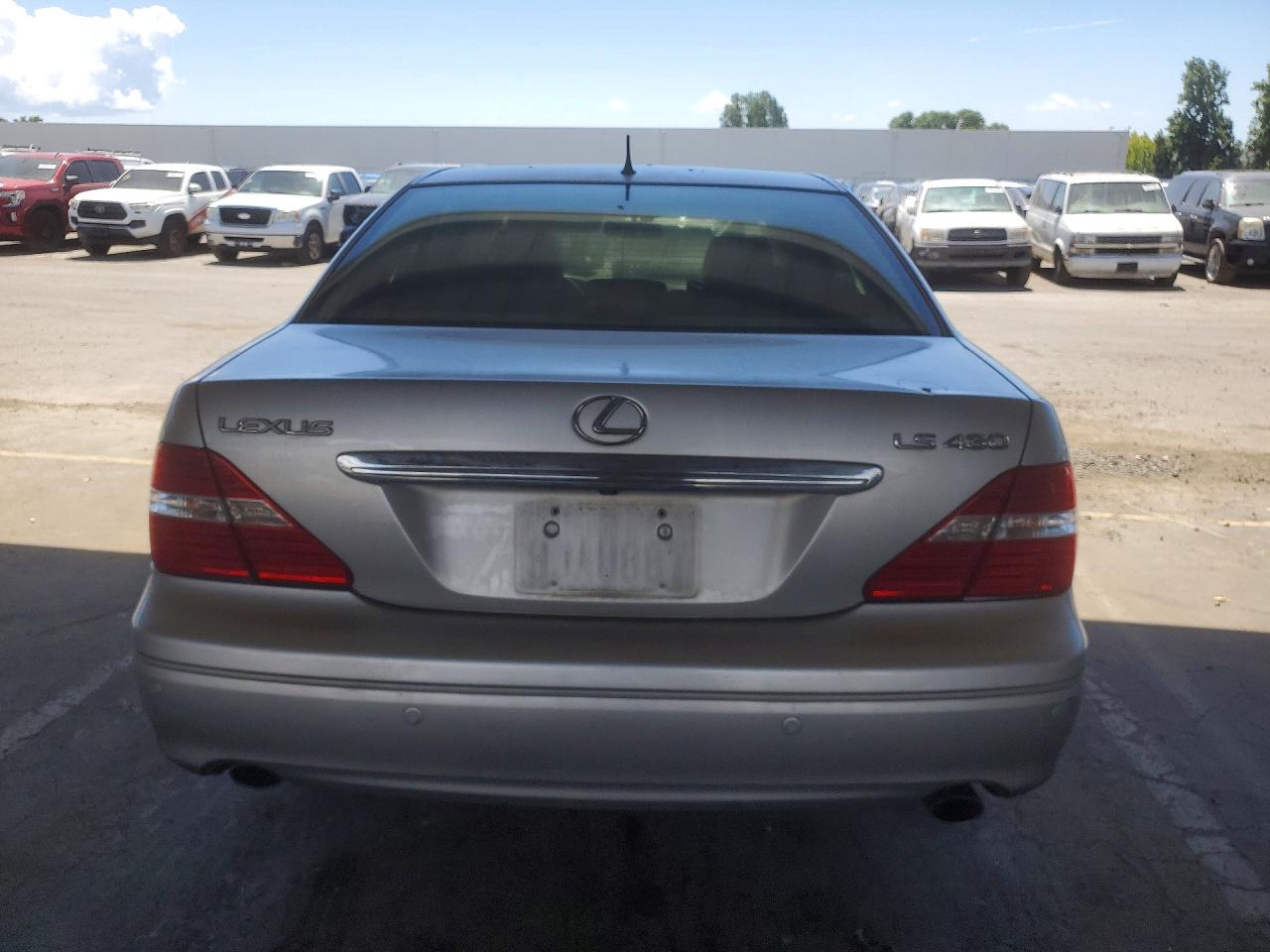 2005 LEXUS LS430