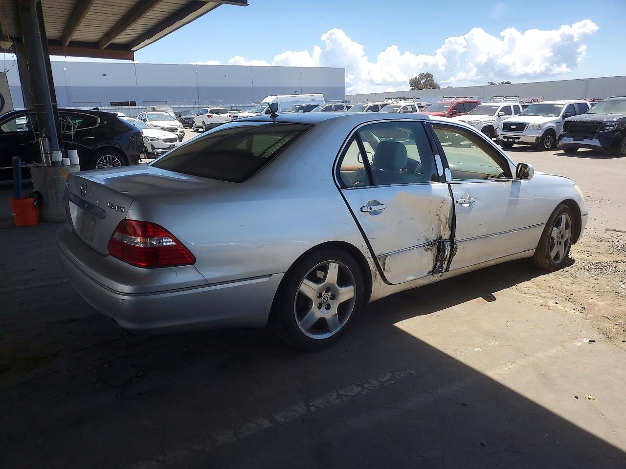 2005 LEXUS LS430