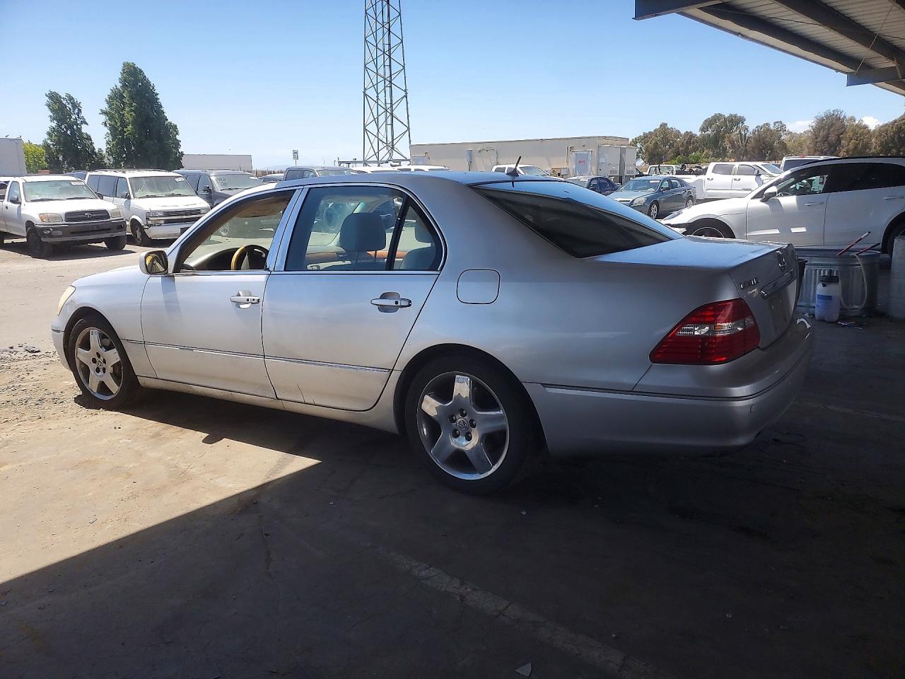 2005 LEXUS LS430