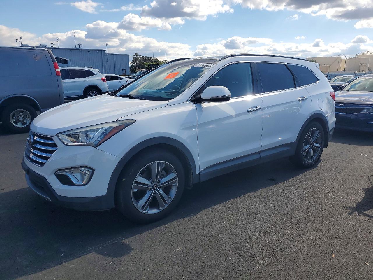 2015 HYUNDAI SANTA FE