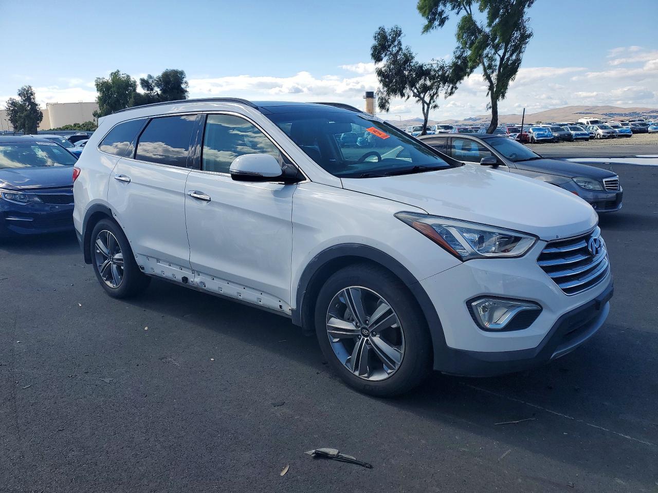 2015 HYUNDAI SANTA FE