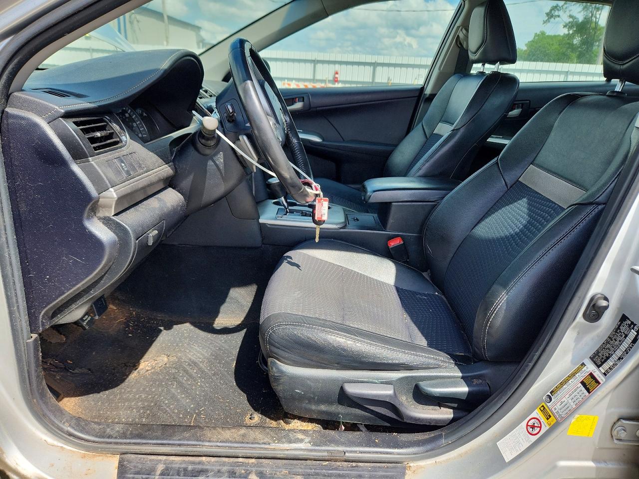 2012 TOYOTA CAMRY