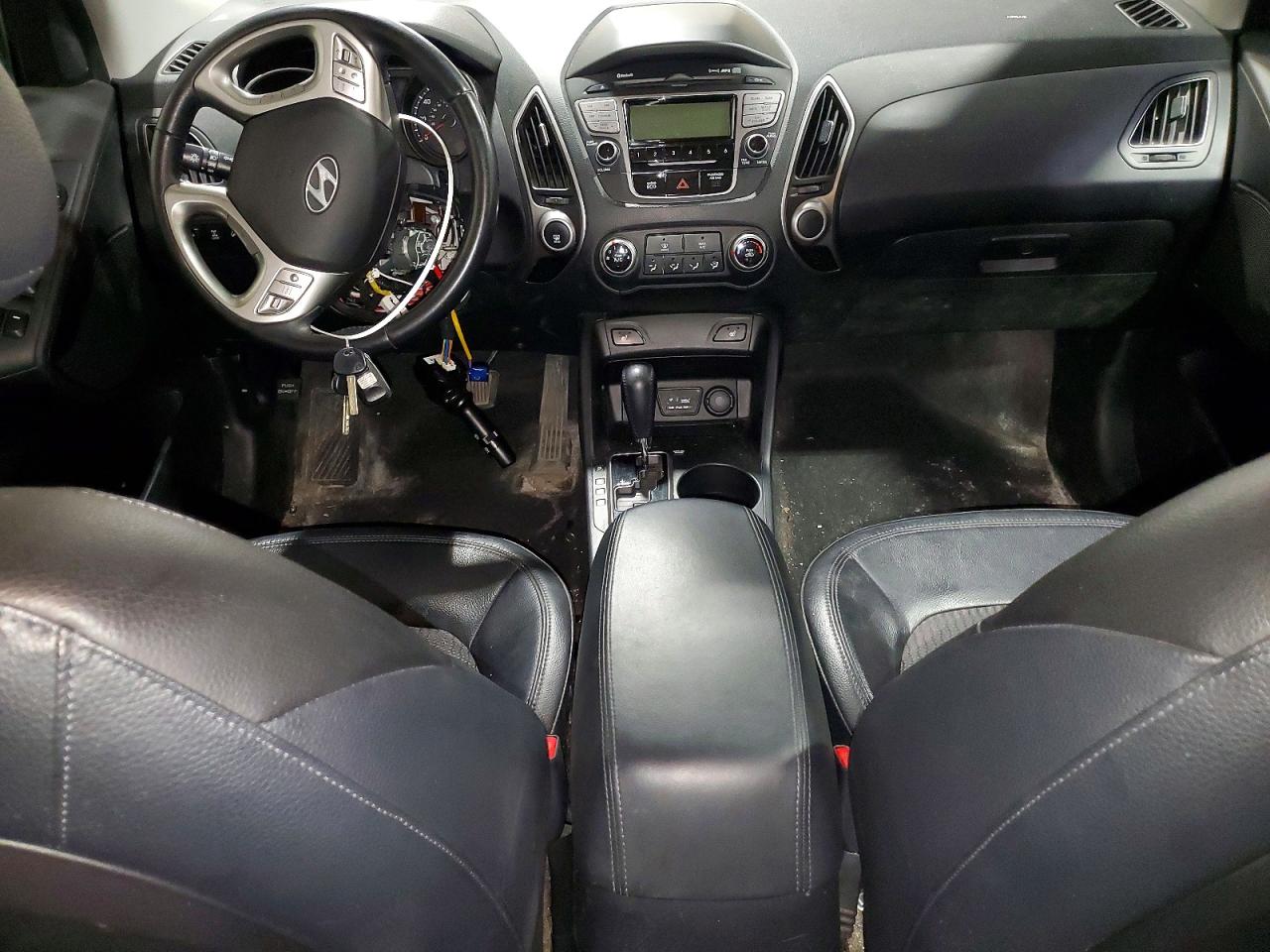 2012 HYUNDAI TUCSON