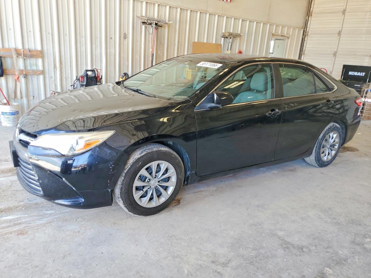 2016 TOYOTA CAMRY