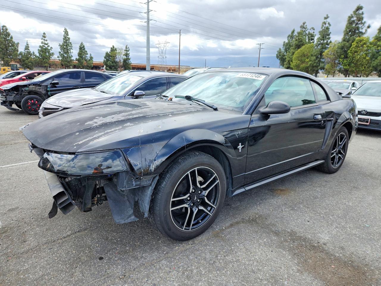 2001 FORD MUSTANG