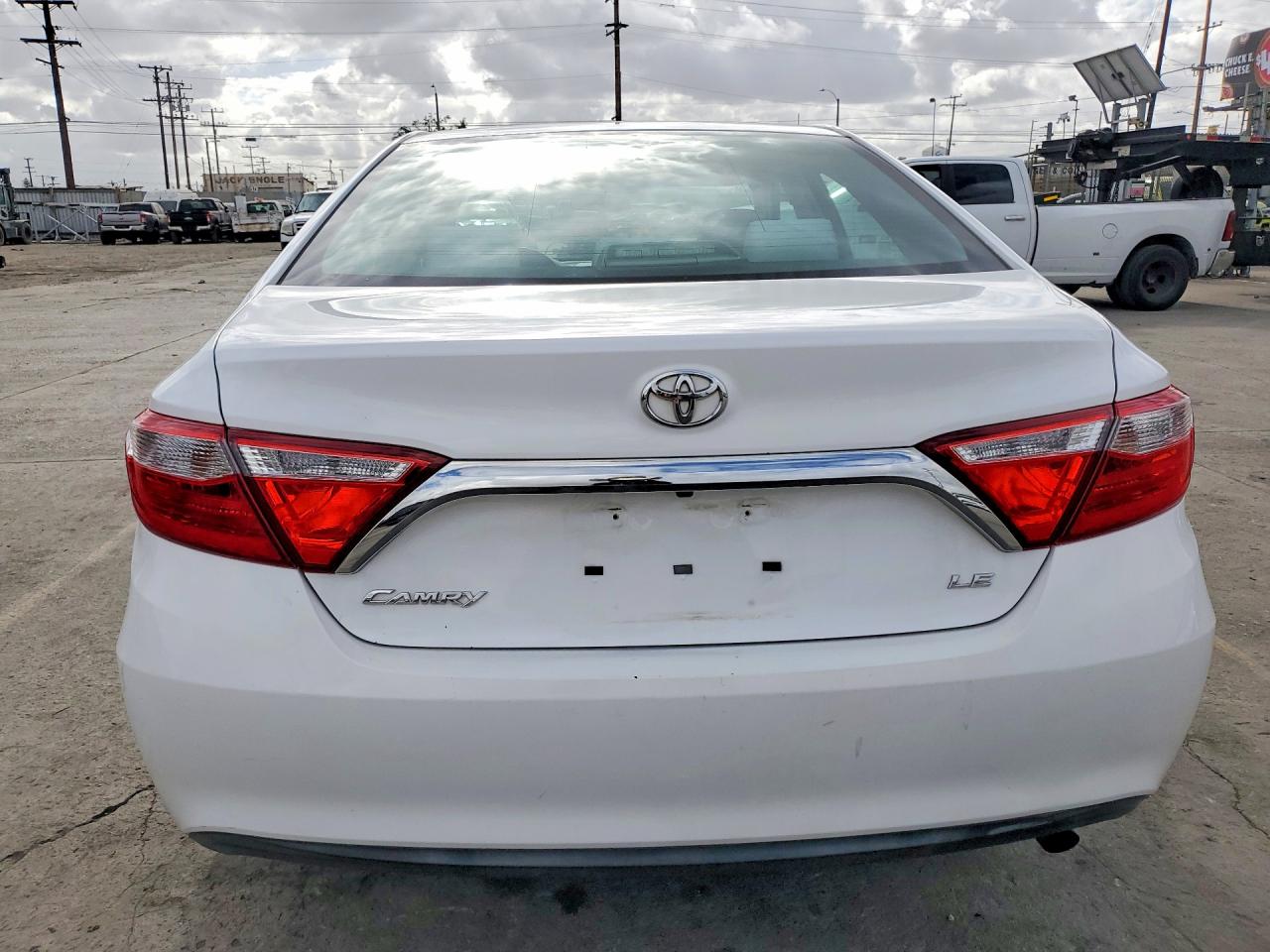 2015 TOYOTA CAMRY