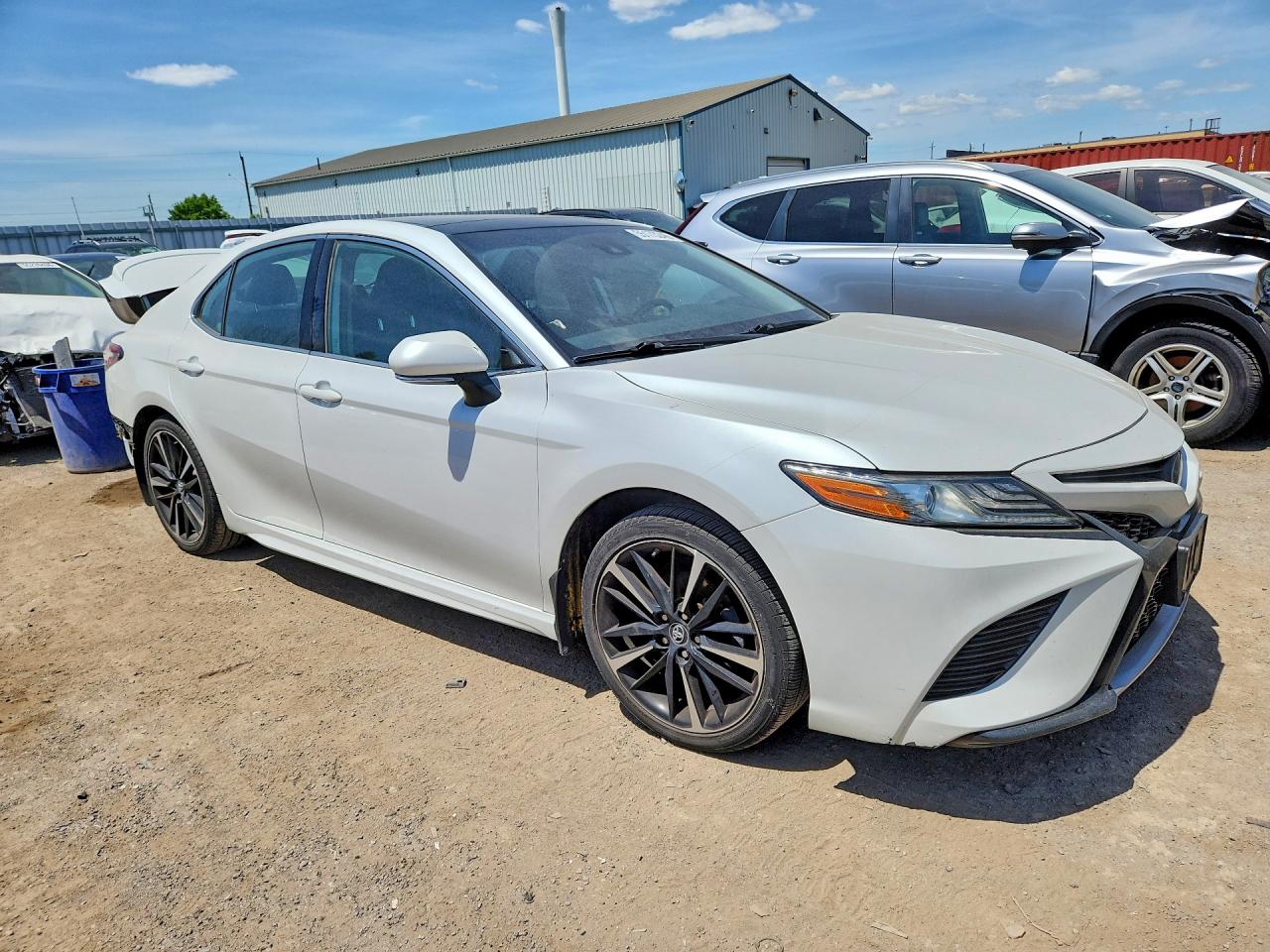 2019 TOYOTA CAMRY