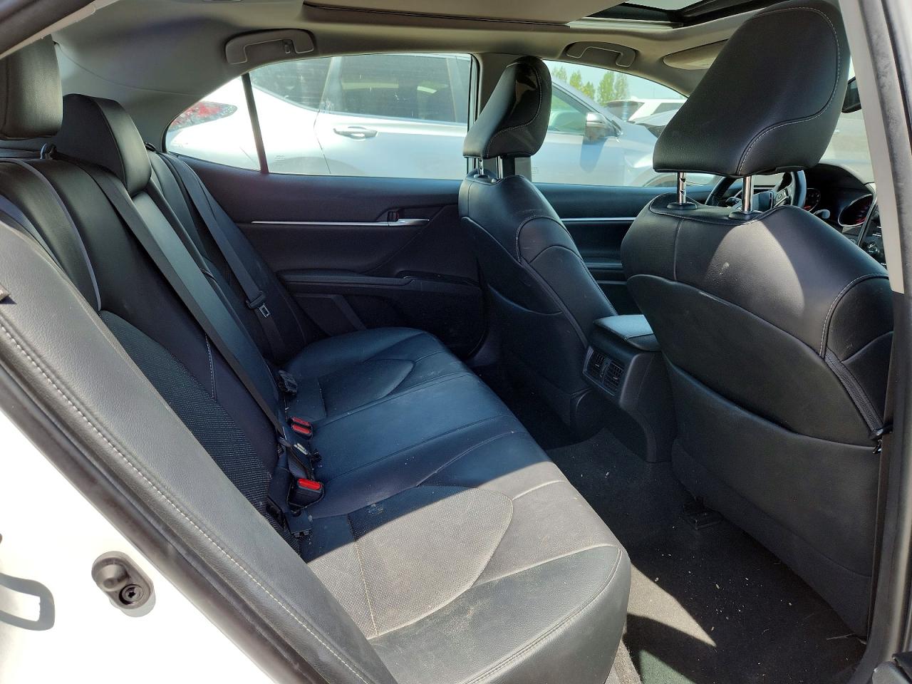 2019 TOYOTA CAMRY