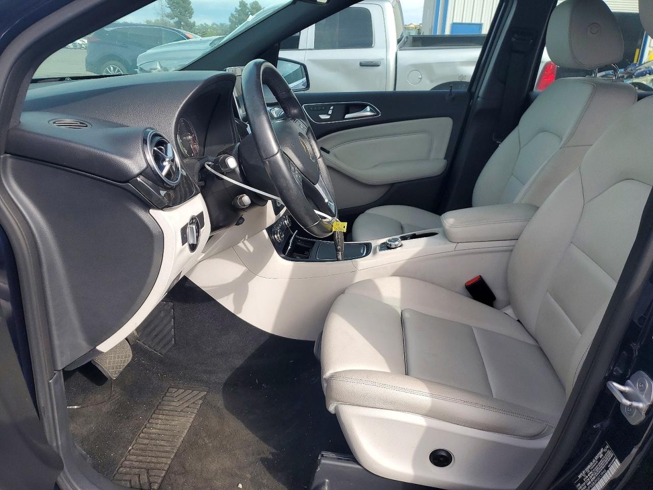 2017 MERCEDES-BENZ B-CLASS