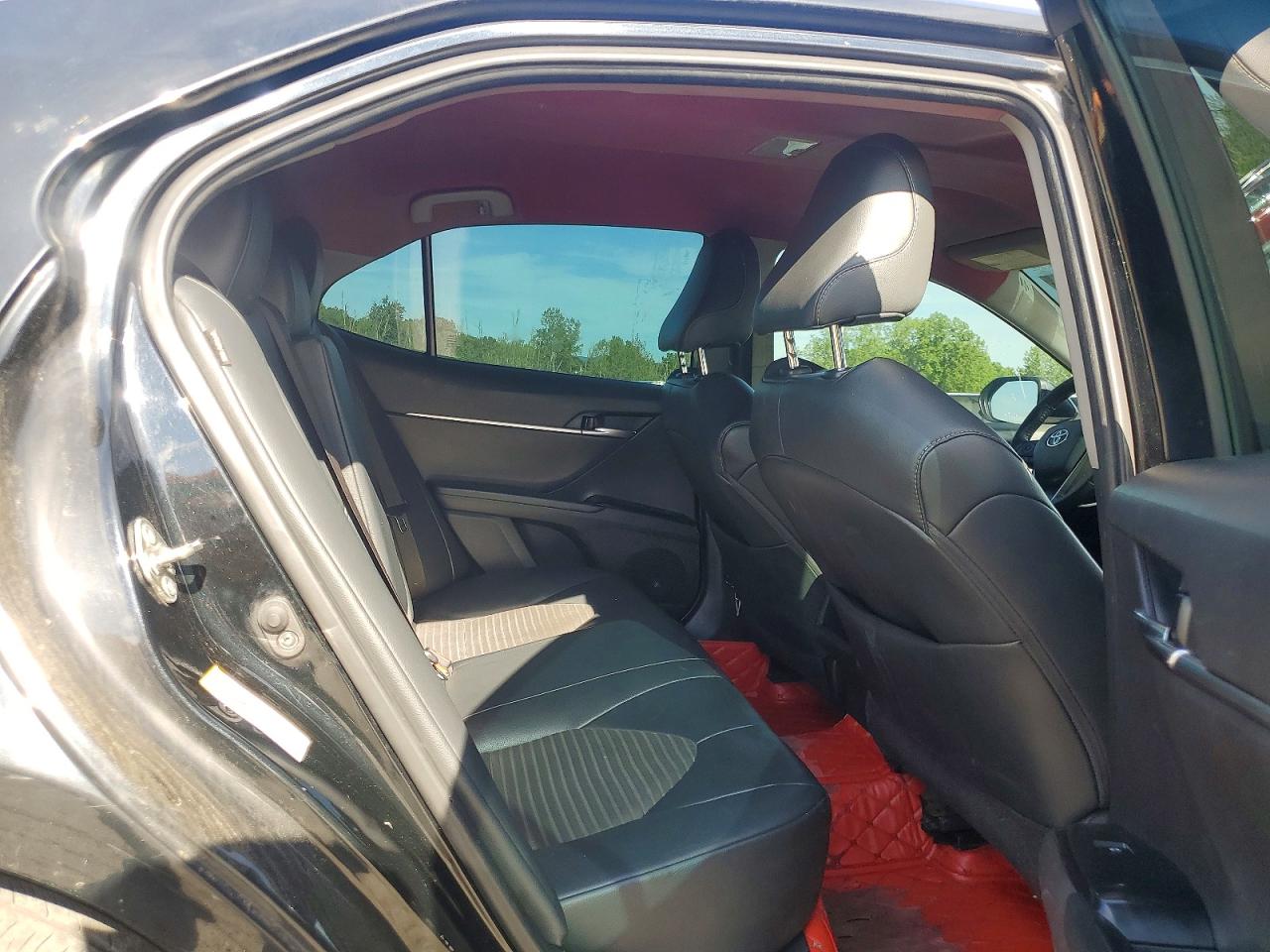 2019 TOYOTA CAMRY