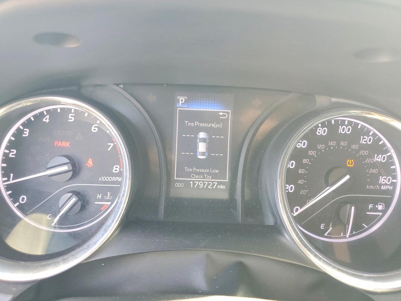 2019 TOYOTA CAMRY