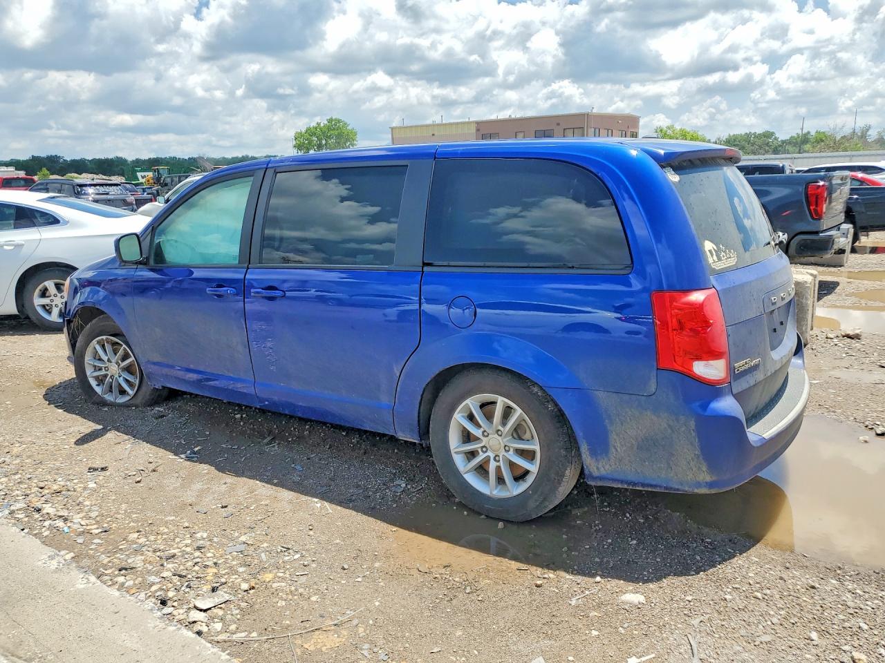 2020 DODGE CARAVAN