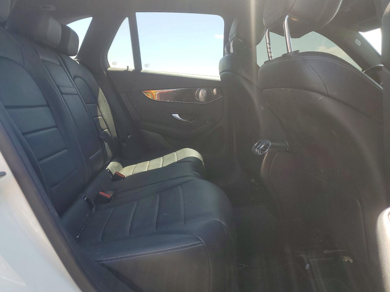 2017 MERCEDES-BENZ GLC-CLASS