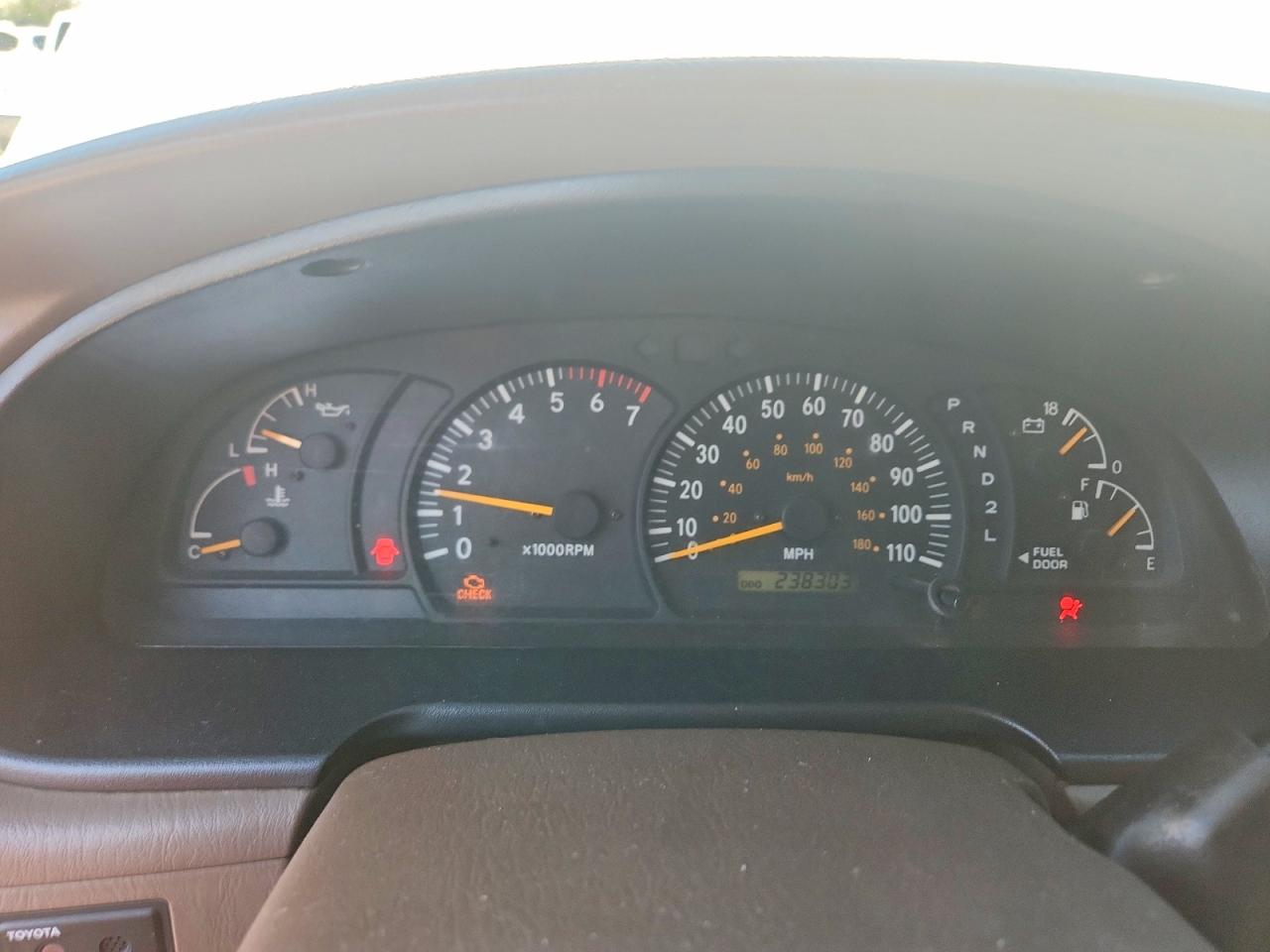 2003 TOYOTA TUNDRA